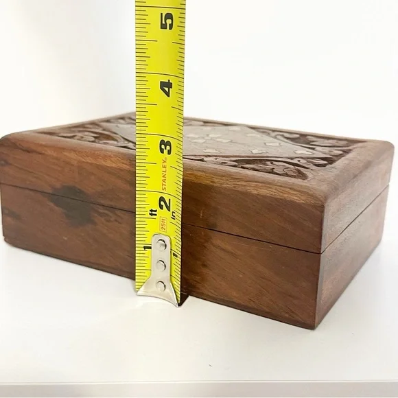 Vintage Wooden Wood Keepsake Storage Trinket Jewelry Box with Gold Inlay - Picture 10 of 11